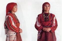 Удмуртский национальный костюм